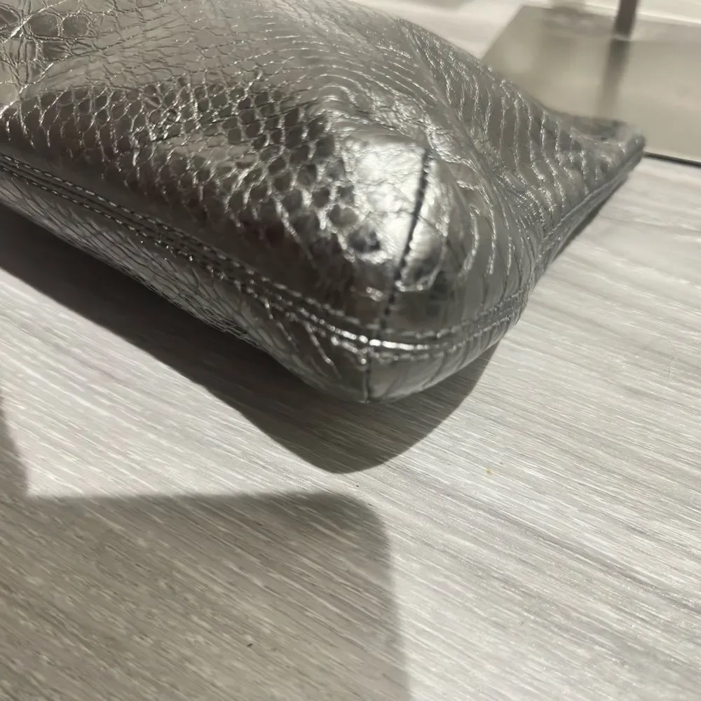 Michael Kors BERKLEY CLUTCH Metallic Silver